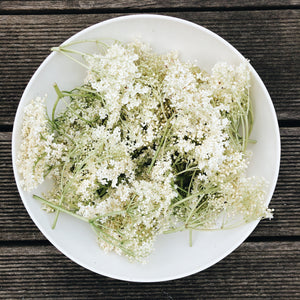 Making Elderflower Cordial